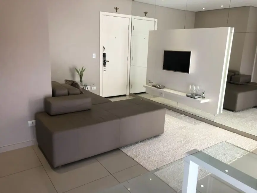 Foto 4 de Apartamento com 1 quarto para alugar, 56m2 em Centro, Londrina - PR