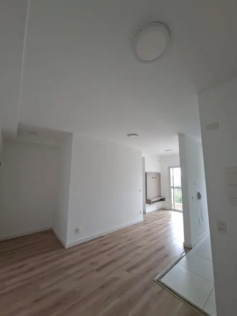 Foto 4 de Apartamento com 2 quartos à venda, 67m2 em Jardim das Cerejeiras, Aruja - SP