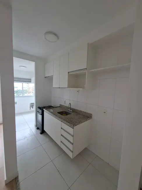 Foto 3 de Apartamento com 2 quartos à venda, 67m2 em Jardim das Cerejeiras, Aruja - SP