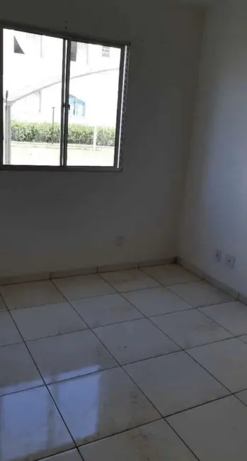 Foto 4 de Apartamento com 1 quarto à venda, 41m2 em Jardim Montecatini, Cambe - PR