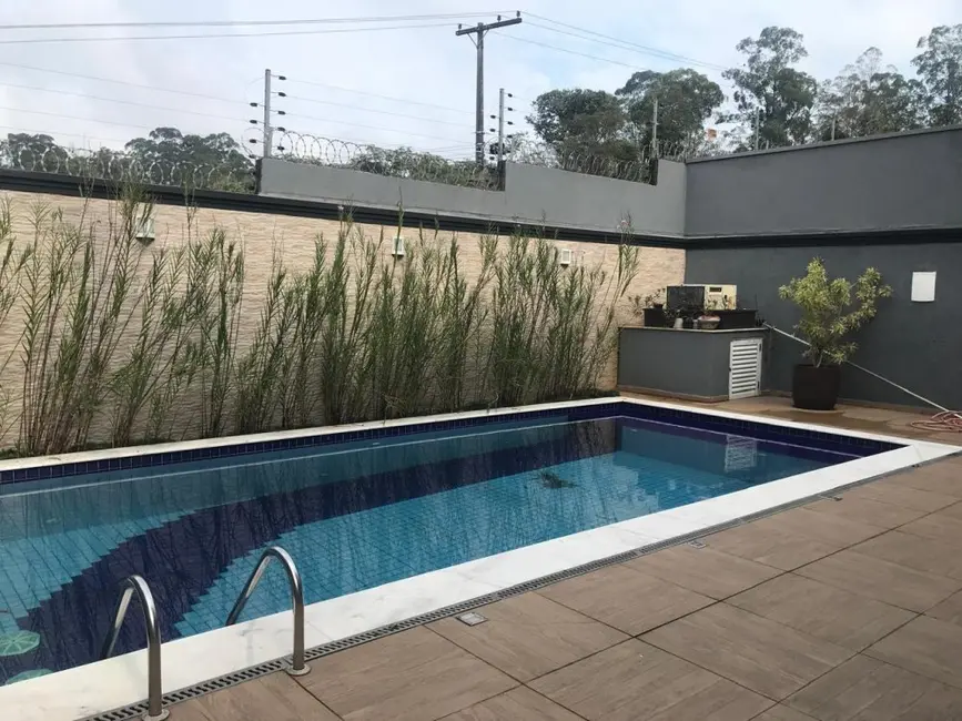 Foto 2 de Casa com 3 quartos à venda, 330m2 em Jardim Fazenda Rincão, Aruja - SP