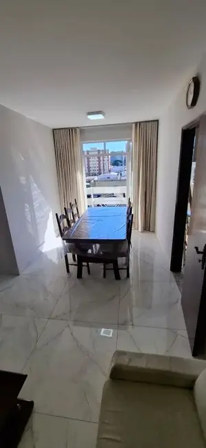 Apartamento com 3 quartos para alugar, 75m2 em Jardim Higienópolis, Londrina - PR - imagem 9 Foto 9 de Apartamento com 3 quartos para alugar, 75m2 em Jardim Higienópolis, Londrina - PR