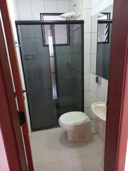 Foto 6 de Apartamento com 3 quartos para alugar, 74m2 em Bela Suiça, Londrina - PR