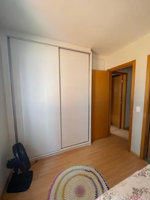 Apartamento com 3 quartos à venda, 70m2 em Bela Suiça, Londrina - PR - imagem 9 Foto 9 de Apartamento com 3 quartos à venda, 70m2 em Bela Suiça, Londrina - PR