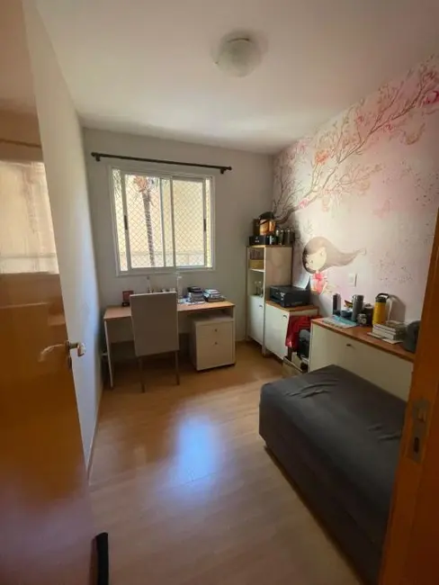 Apartamento com 3 quartos à venda, 70m2 em Bela Suiça, Londrina - PR - imagem 8 Foto 8 de Apartamento com 3 quartos à venda, 70m2 em Bela Suiça, Londrina - PR