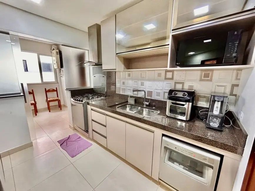 Foto 5 de Apartamento com 3 quartos à venda, 111m2 em Centro, Londrina - PR