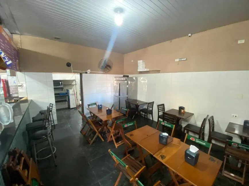 Loja à venda, 200m2 em Lago Igapó, Londrina - PR - imagem 5 Foto 5 de Loja à venda, 200m2 em Lago Igapó, Londrina - PR