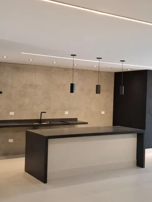 Foto 7 de Casa com 4 quartos à venda, 355m2 em Residencial Real Park, Aruja - SP