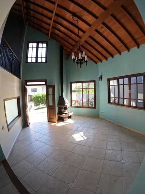 Foto 5 de Casa de Condomínio com 2 quartos à venda, 250m2 em Jardim das Cerejeiras, Aruja - SP