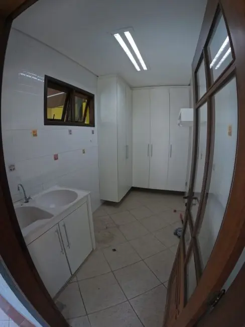 Foto 6 de Casa de Condomínio com 2 quartos à venda, 250m2 em Jardim das Cerejeiras, Aruja - SP