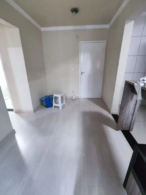 Apartamento com 2 quartos à venda, 56m2 em Vale dos Tucanos, Londrina - PR - imagem 7 Foto 7 de Apartamento com 2 quartos à venda, 56m2 em Vale dos Tucanos, Londrina - PR