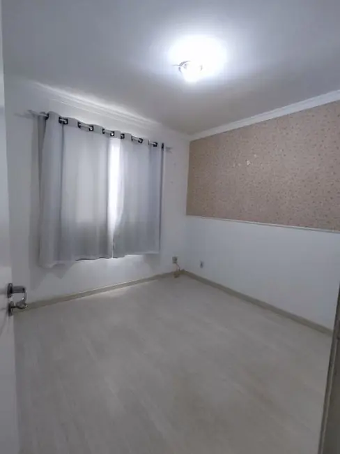 Apartamento com 2 quartos à venda, 56m2 em Vale dos Tucanos, Londrina - PR - imagem 8 Foto 8 de Apartamento com 2 quartos à venda, 56m2 em Vale dos Tucanos, Londrina - PR