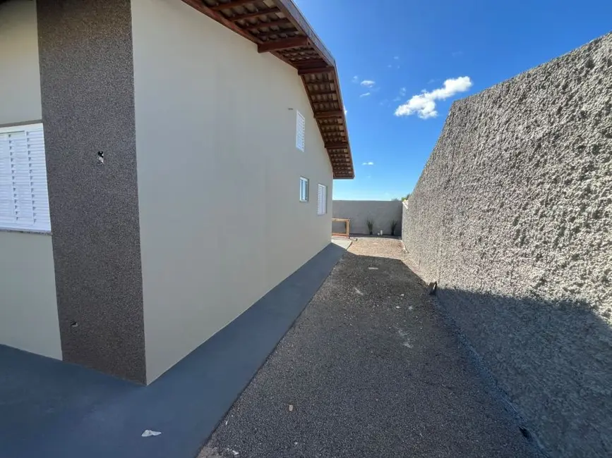 Foto 9 de Casa com 2 quartos à venda, 64m2 em Conjunto Vivi Xavier, Londrina - PR