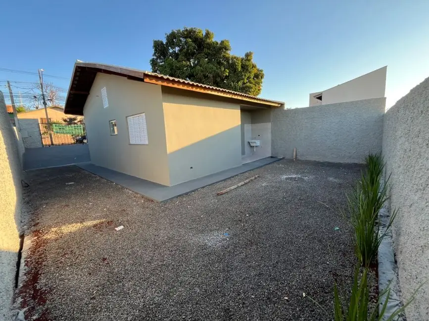 Foto 4 de Casa com 2 quartos à venda, 64m2 em Conjunto Vivi Xavier, Londrina - PR