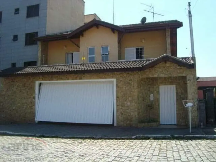 Foto 1 de Sobrado com 4 quartos à venda, 347m2 em Centro, Ribeirao Pires - SP