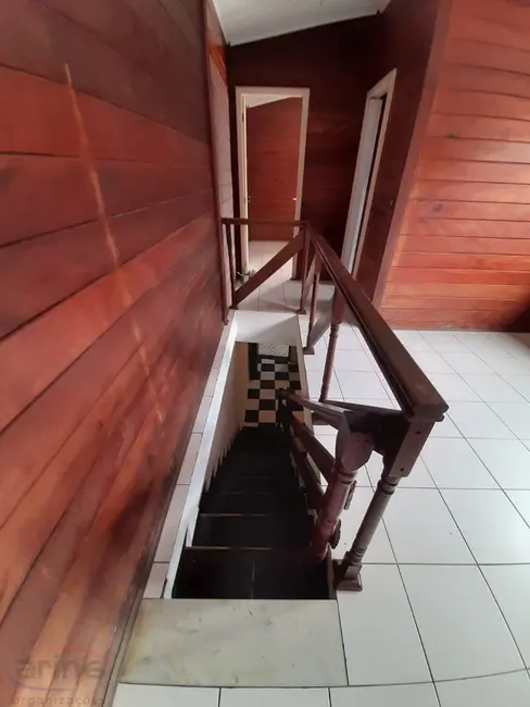 Sobrado com 2 quartos para alugar, 115m2 em Jardim Santa Lídia, Maua - SP - imagem 6 Foto 6 de Sobrado com 2 quartos para alugar, 115m2 em Jardim Santa Lídia, Maua - SP