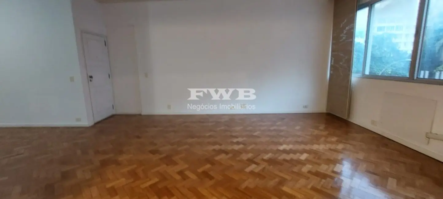 Foto 4 de Apartamento com 4 quartos à venda, 152m2 em Leblon, Rio De Janeiro - RJ