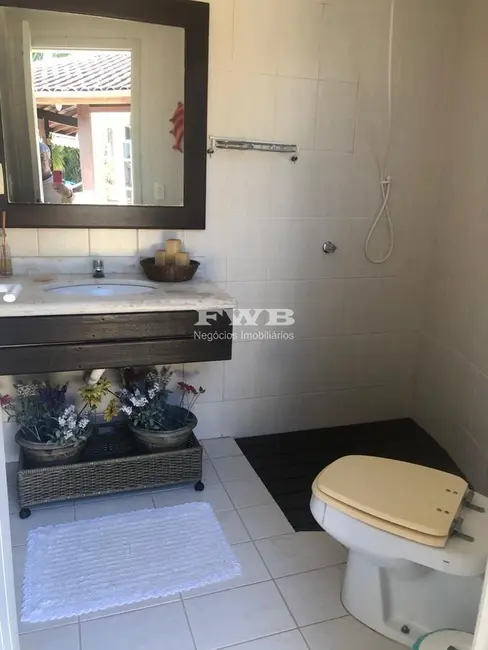 Casa de Condomínio com 5 quartos à venda e para alugar, 1680m2 em Bracuí (Cunhambebe), Angra Dos Reis - RJ - imagem 8 Foto 8 de Casa de Condomínio com 5 quartos à venda e para alugar, 1680m2 em Bracuí (Cunhambebe), Angra Dos Reis - RJ