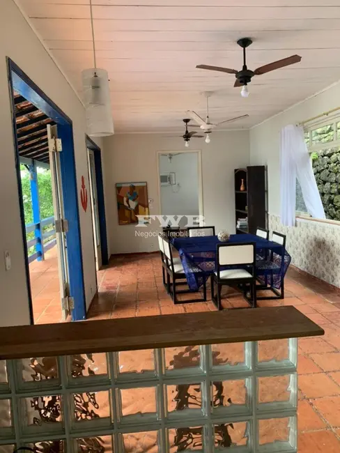 Casa de Condomínio com 5 quartos para alugar, 380m2 em Vila Velha, Angra Dos Reis - RJ - imagem 7 Foto 7 de Casa de Condomínio com 5 quartos para alugar, 380m2 em Vila Velha, Angra Dos Reis - RJ