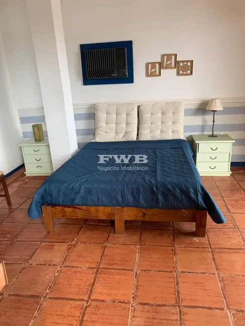 Casa de Condomínio com 5 quartos para alugar, 380m2 em Vila Velha, Angra Dos Reis - RJ - imagem 3 Foto 3 de Casa de Condomínio com 5 quartos para alugar, 380m2 em Vila Velha, Angra Dos Reis - RJ