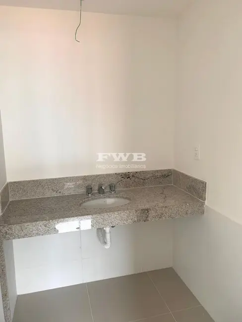 Foto 4 de Apartamento com 2 quartos à venda, 72m2 em Itaipava, Petropolis - RJ