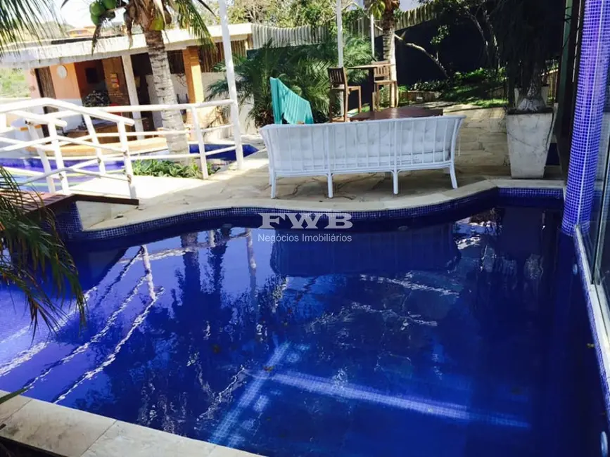 Foto 2 de Casa com 5 quartos à venda, 370m2 em Armacao Dos Buzios - RJ