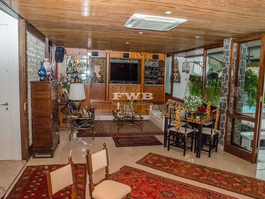 Casa com 5 quartos à venda, 550m2 em Jardim Botânico, Rio De Janeiro - RJ - imagem 7 Foto 7 de Casa com 5 quartos à venda, 550m2 em Jardim Botânico, Rio De Janeiro - RJ