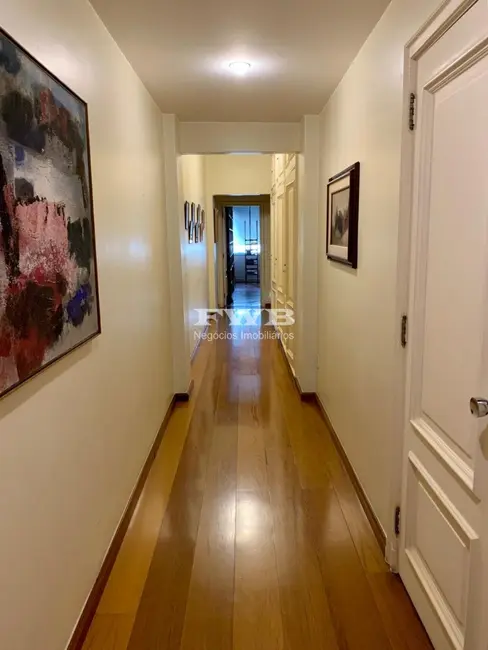 Foto 9 de Apartamento com 4 quartos à venda, 330m2 em Copacabana, Rio De Janeiro - RJ