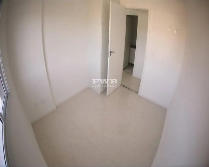 Apartamento com 2 quartos à venda, 55m2 em Pechincha, Rio De Janeiro - RJ - imagem 3 Foto 3 de Apartamento com 2 quartos à venda, 55m2 em Pechincha, Rio De Janeiro - RJ