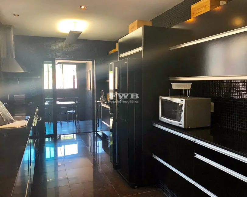 Casa com 6 quartos à venda, 560m2 em Jardim Botânico, Rio De Janeiro - RJ - imagem 8 Foto 8 de Casa com 6 quartos à venda, 560m2 em Jardim Botânico, Rio De Janeiro - RJ