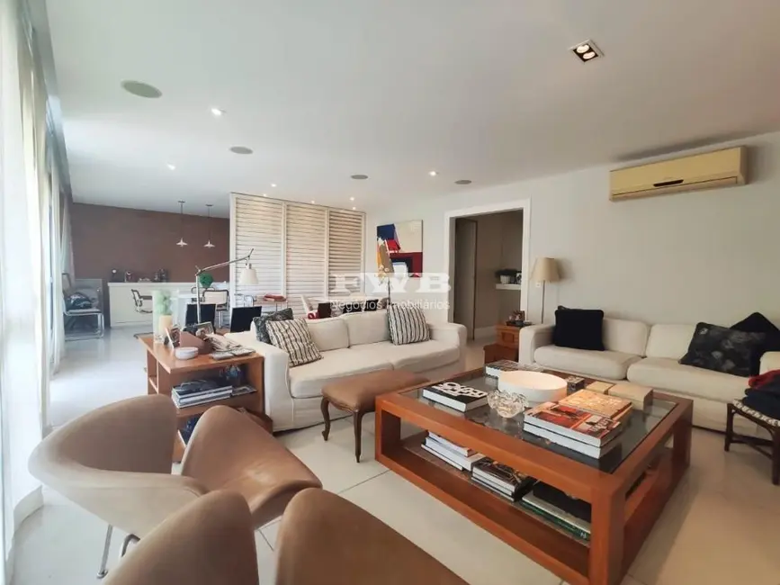 Foto 9 de Apartamento com 4 quartos à venda, 239m2 em Gávea, Rio De Janeiro - RJ