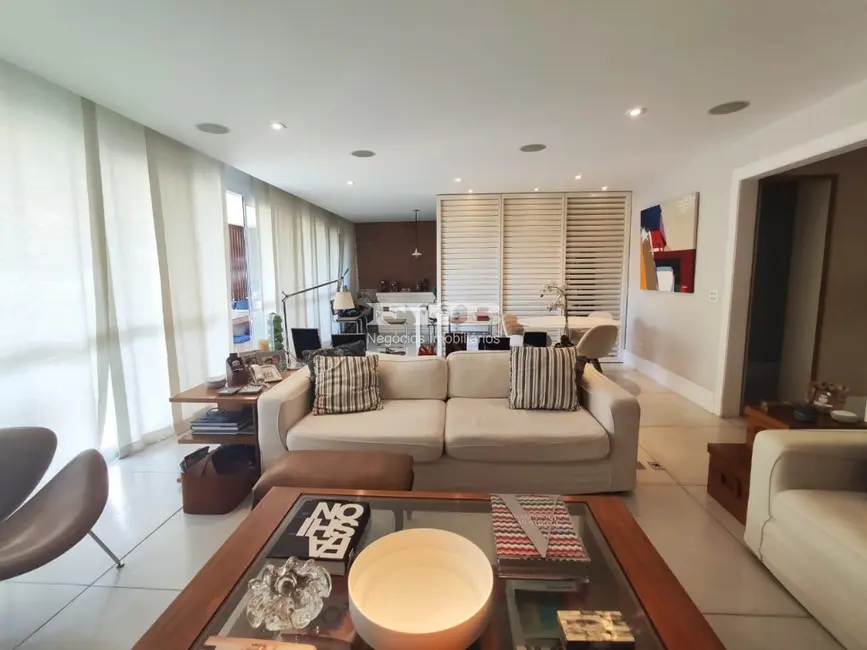 Foto 8 de Apartamento com 4 quartos à venda, 239m2 em Gávea, Rio De Janeiro - RJ