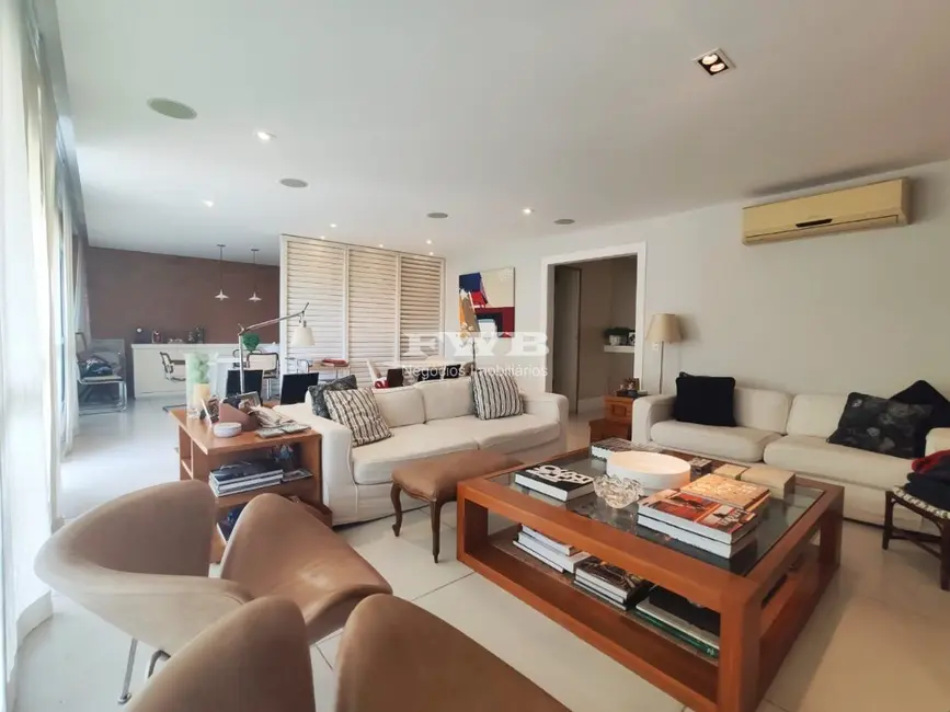 Foto 9 de Apartamento com 4 quartos à venda, 239m2 em Gávea, Rio De Janeiro - RJ