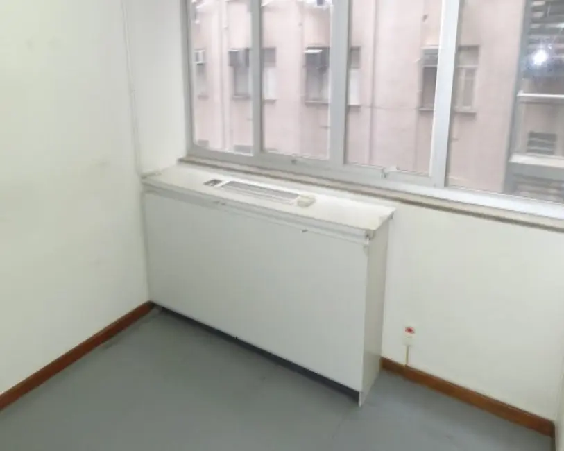 Sala Comercial à venda, 445m2 em Centro, Rio De Janeiro - RJ - imagem 6 Foto 6 de Sala Comercial à venda, 445m2 em Centro, Rio De Janeiro - RJ