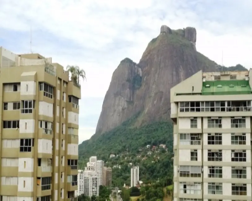 Apartamento com 5 quartos à venda, 220m2 em São Conrado, Rio De Janeiro - RJ - imagem 3 Foto 3 de Apartamento com 5 quartos à venda, 220m2 em São Conrado, Rio De Janeiro - RJ