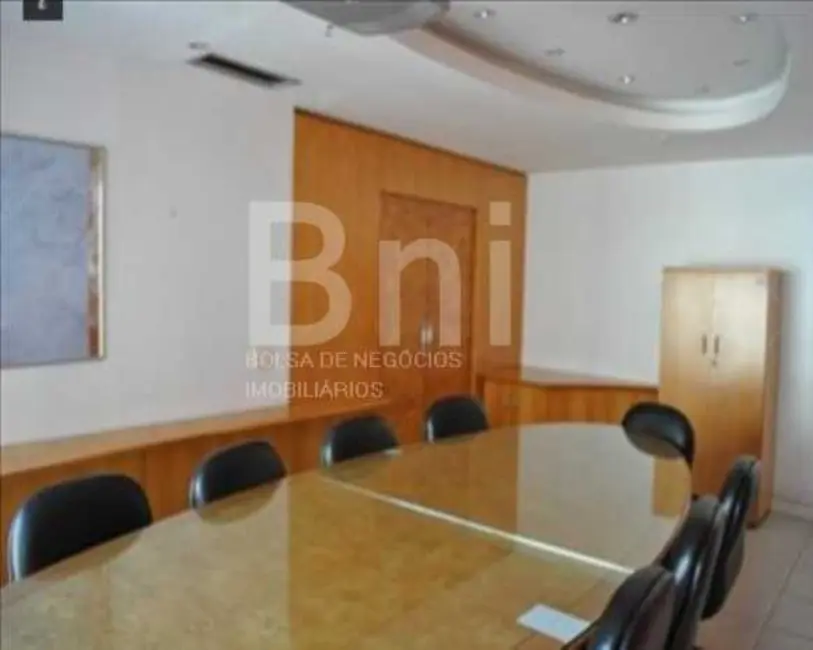 Sala Comercial com 1 quarto para alugar, 400m2 em Centro, Rio De Janeiro - RJ - imagem 9 Foto 9 de Sala Comercial com 1 quarto para alugar, 400m2 em Centro, Rio De Janeiro - RJ