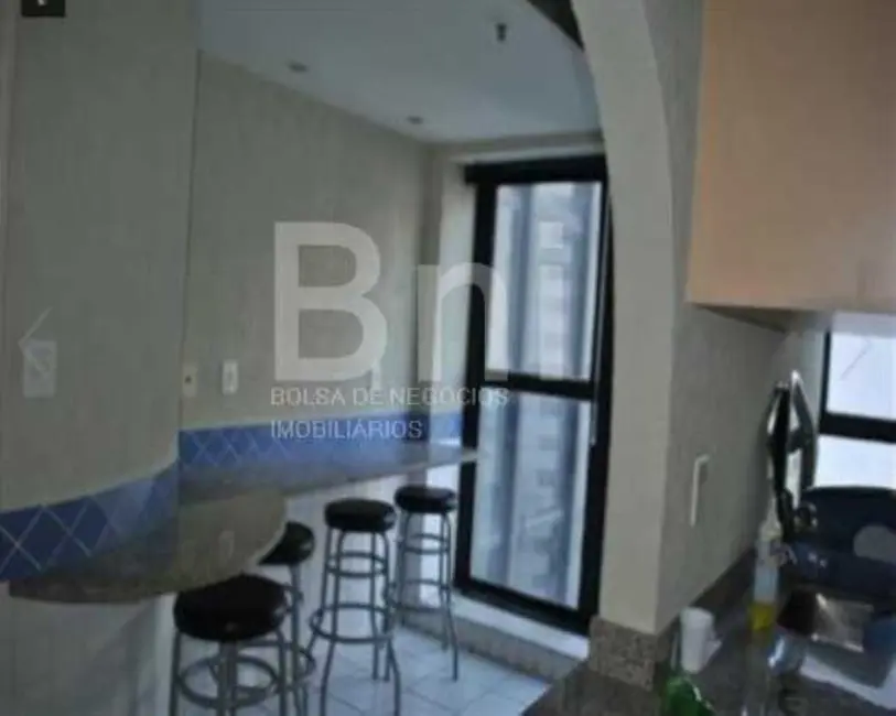 Sala Comercial com 1 quarto para alugar, 400m2 em Centro, Rio De Janeiro - RJ - imagem 7 Foto 7 de Sala Comercial com 1 quarto para alugar, 400m2 em Centro, Rio De Janeiro - RJ