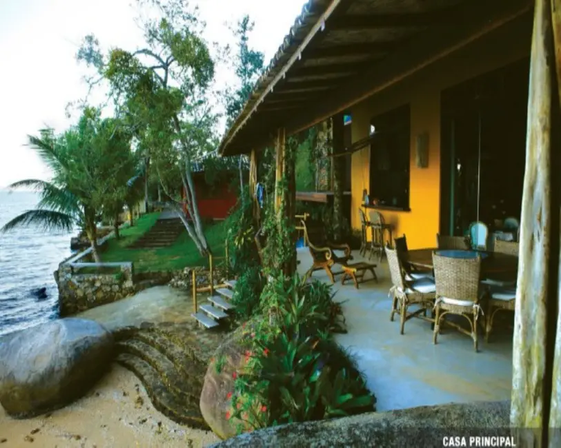 Casa com 8 quartos para alugar, 600m2 em Angra Dos Reis - RJ - imagem 9 Foto 9 de Casa com 8 quartos para alugar, 600m2 em Angra Dos Reis - RJ
