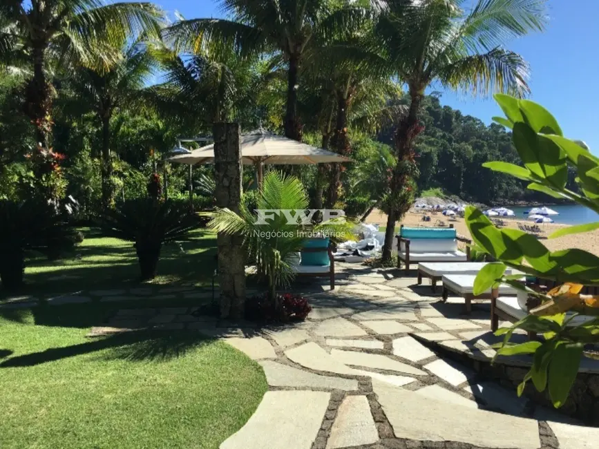 Foto 8 de Casa com 7 quartos à venda, 1000m2 em Praia Vermelha (Mambucaba), Angra Dos Reis - RJ