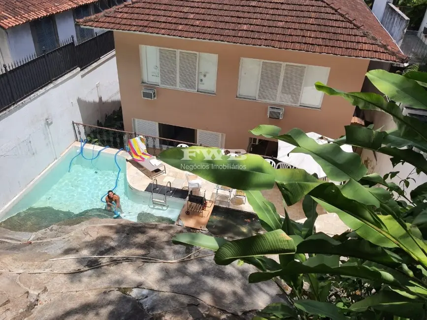 Foto 2 de Casa com 6 quartos à venda, 400m2 em Jardim Botânico, Rio De Janeiro - RJ