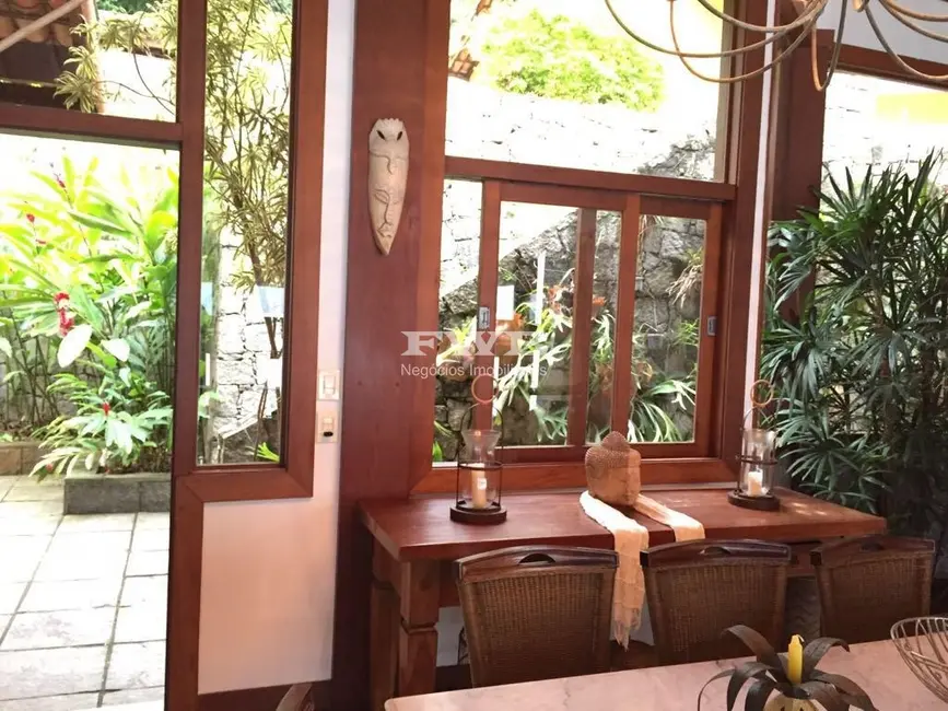 Foto 7 de Casa de Condomínio com 8 quartos à venda, 700m2 em Mombaça, Angra Dos Reis - RJ