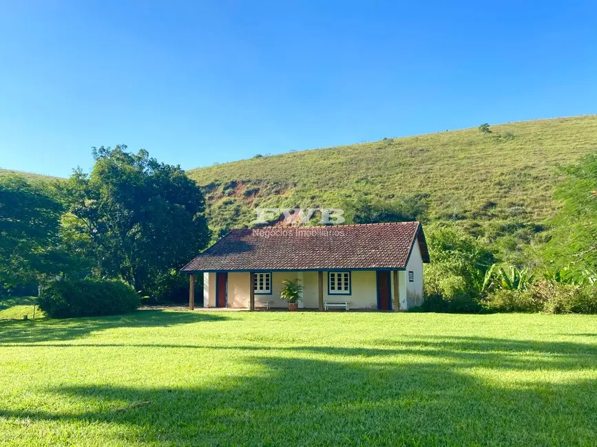 Fazenda / Haras com 18 quartos à venda, 1000m2 em Centro, Bananal - SP - imagem 6 Foto 6 de Fazenda / Haras com 18 quartos à venda, 1000m2 em Centro, Bananal - SP