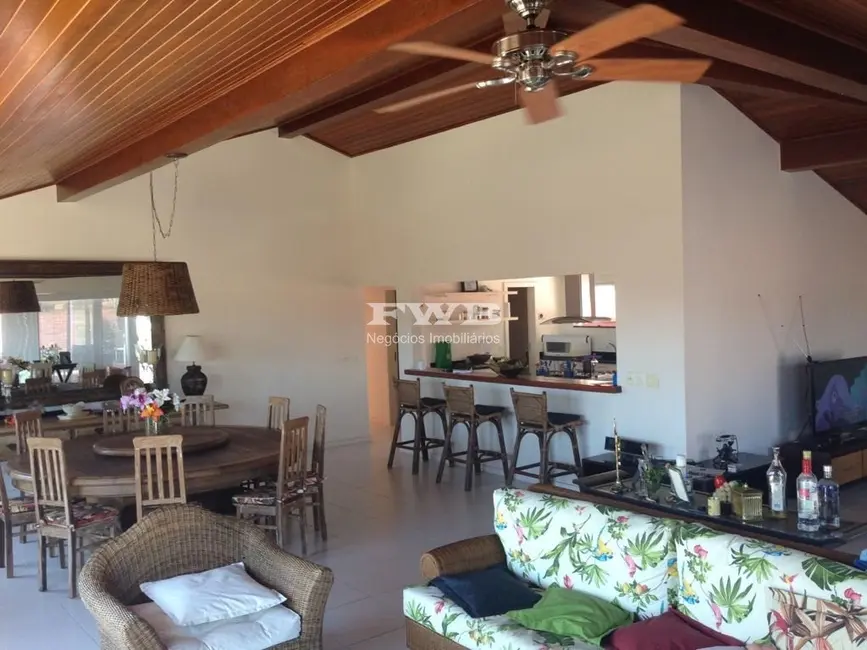 Foto 7 de Casa com 4 quartos para alugar, 190m2 em Armacao Dos Buzios - RJ