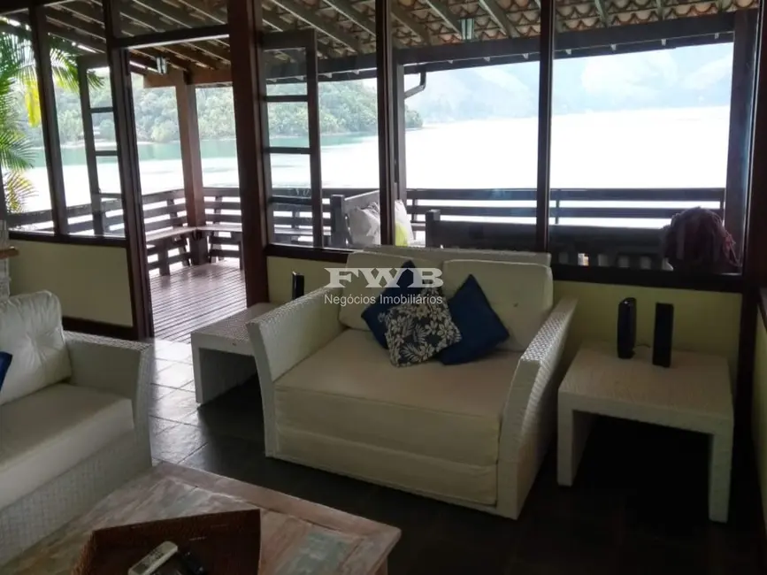 Foto 2 de Casa com 6 quartos à venda, 701m2 em Angra Dos Reis - RJ