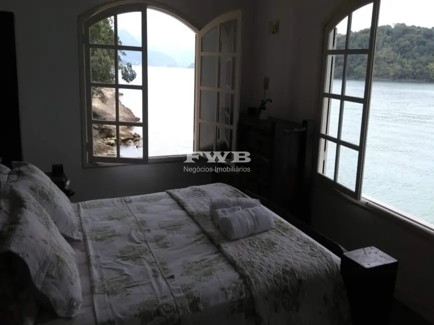 Foto 3 de Casa com 6 quartos à venda, 701m2 em Angra Dos Reis - RJ