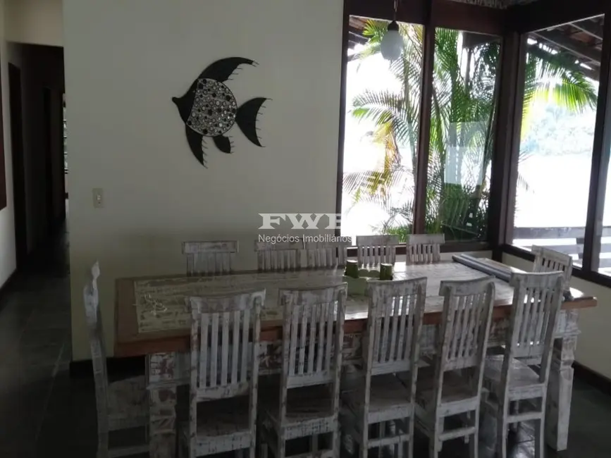 Foto 5 de Casa com 6 quartos à venda, 701m2 em Angra Dos Reis - RJ