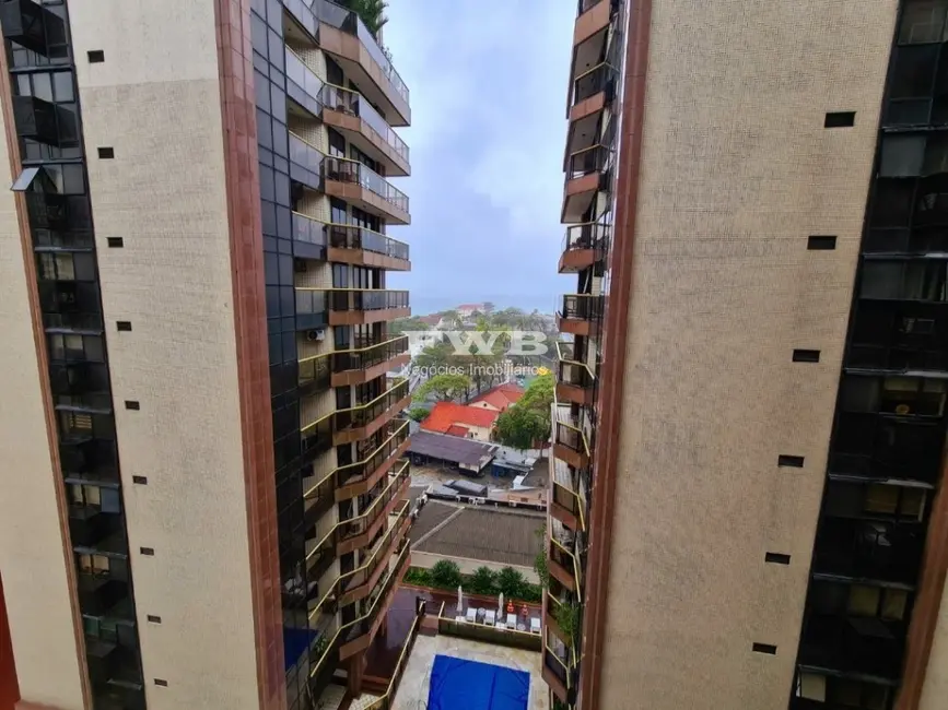 Foto 1 de Apartamento com 4 quartos à venda, 185m2 em Copacabana, Rio De Janeiro - RJ