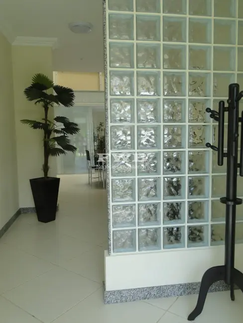 Foto 4 de Casa com 7 quartos à venda, 460m2 em Frade (Cunhambebe), Angra Dos Reis - RJ