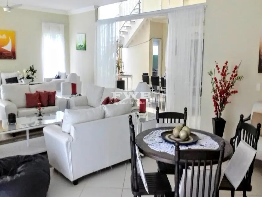 Foto 6 de Casa com 7 quartos à venda, 460m2 em Frade (Cunhambebe), Angra Dos Reis - RJ