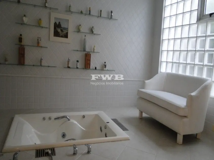 Foto 7 de Casa com 6 quartos à venda, 450m2 em Mombaça, Angra Dos Reis - RJ